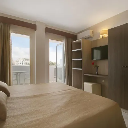 Hotel Palia La Roca