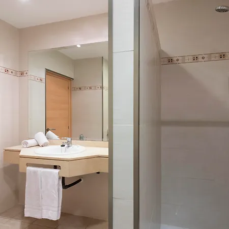 Hotel Palia La Roca 3*