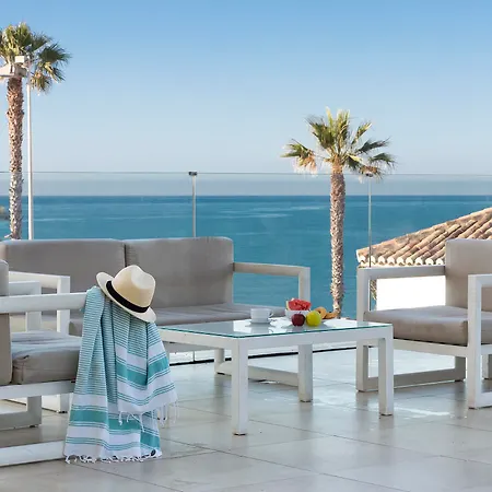 Palia La Roca Hotel
