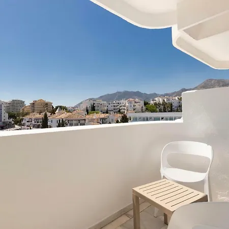 Hotel Palia La Roca